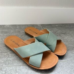 Soda Women's Light Green Cross Strap Sandals